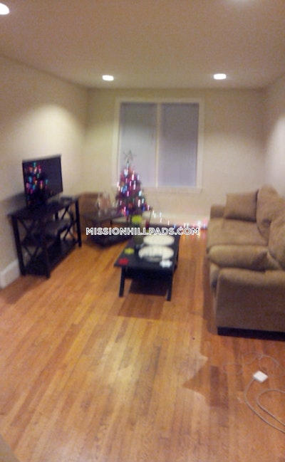 Mission Hill 1 Bed 1 Bath Boston - $2,450 No Fee