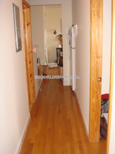 Brookline 2 Bed 1 Bath Brookline  Cleveland Circle - $2,700 No Fee