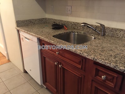 Brookline 4 Beds 2 Baths  Boston University - $6,800 No Fee